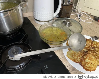 piecykzdmuchawo - chochla do zupy w chłopskim domu
#ocieplaniewizerunkuadolfahitlera