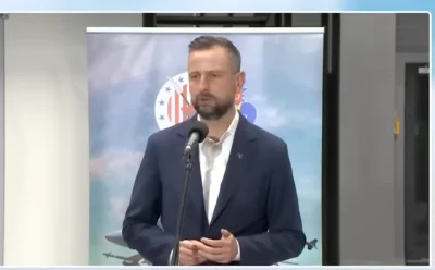 pepepanpatryk - Za każdym razem jak widzę tego człowieka to nie jestem w stanie pojąć...