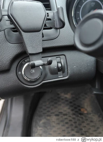 robertoos188 - @DrakkainenV
@robertoos188 musi być w środku. Nie masz pokrętła po lew...