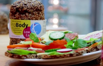 SubsaharyjskaAlpaka - #keto #dieta chleb probody jest potężny
6g węgli, ale nie to je...