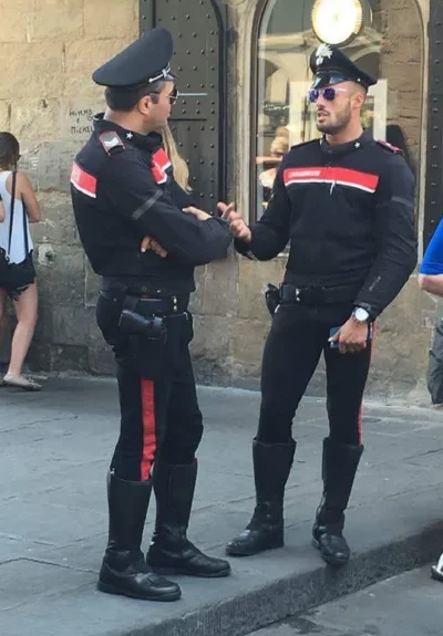 __MadCat - @tenloginnieistnieje: twoja dziewczyna na pewno nie będzie uciekać ( ͡° ͜ʖ...