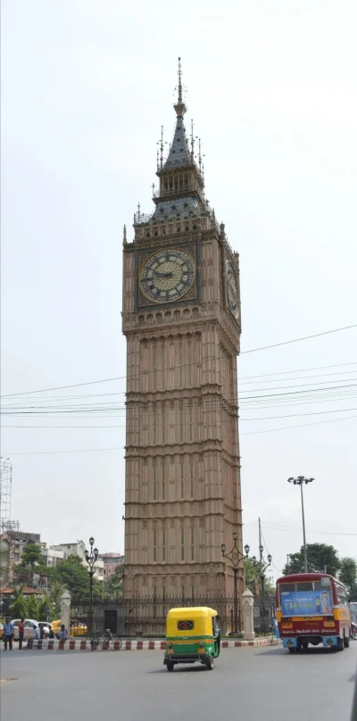 Loskamilos1 - Hindusi pozazdrościli sławy słynnej londyńskiej wieży zegarowej znanej ...