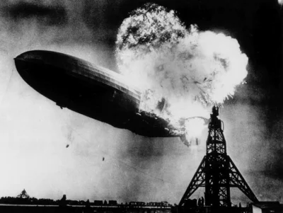 widmo82 - #gielda #LPP zamknęło dziś lukę
Płonący sterowiec "Hindenburg" 6 maja 1937