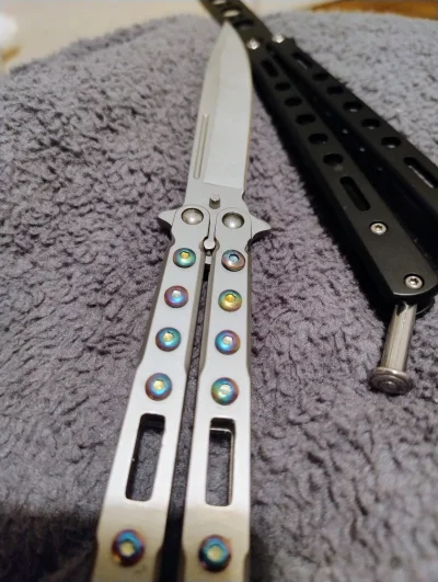 duzy_gracz - Narzędzie obronne zakupione. Jutro idę do parku, niech tylko jakiś pimpe...