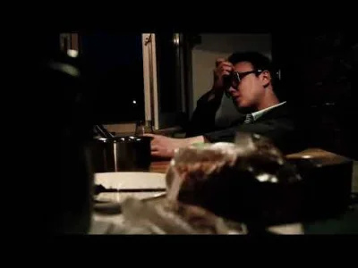 miao-m - @foooo: do tego sam jest wart tych ludzi co o nich opowiada, ma te same cech...