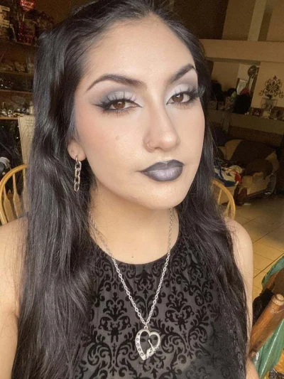 midnightwanderer - @hatsune_miku1993:  nie