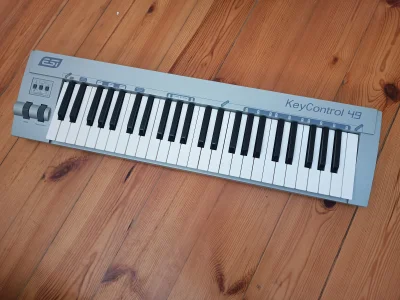 Aeterna - Dużo czasu poświęciłem próbując podłączyć to do kompa z Windows 11. Niestet...