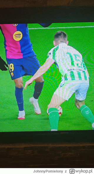 J.....y - Yamal się bawi jak z dzieciakami na orliku xDD On nie ma układu nerwowego 
...