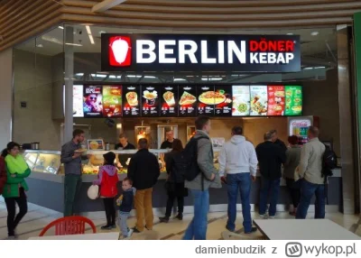 damienbudzik - Co sądzicie o jedzeniu z sieciówki Berlin Doner Kebap?

#kebab #pytani...