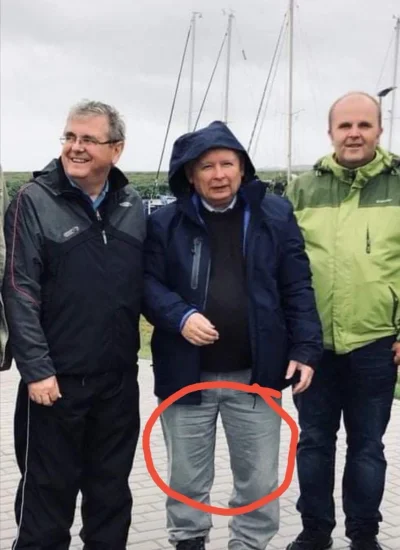 Logan00 - @OskariatDeveloperski: zielonka, morda tam