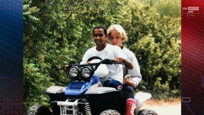 Migfirefox - @JanTadeusz na sky to pokazywał sam Rosberg xd
 @fevo si