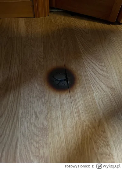 rozowyslonikx - jak to usunąć?? czy wystarczy wyjąć dwa panele i wsadzić nowe #logika...