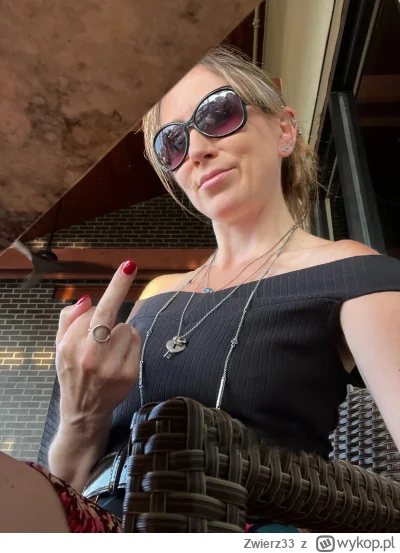 Zwierz33 - #przegryw 

Jak chad chce poderwać Polkę to wystarczy że, jest i mokro w k...