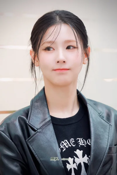 XKHYCCB2dX - #koreanka #miyeon #gidle