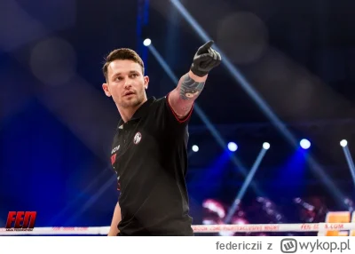 federiczii - #famemma #primemma Wielkie propsy dla sędziego Michalaka - sędziuje walk...