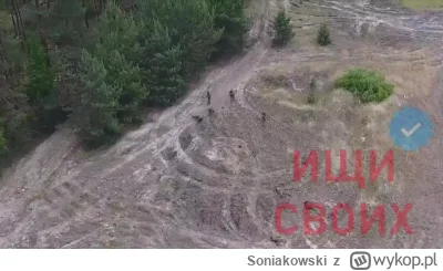 Soniakowski - W MIRIE ANALOGA NIET.

"Rosjanie strzelali do nieuzbrojonych żołnierzy,...
