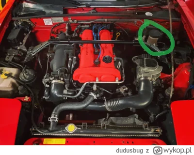 dudusbug - Mocowanie jest identyczne, tylko pompa jest dłuższa, więc zbiorniczek koli...