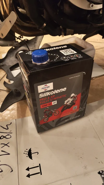 Bodzias1844 - Trzeba dziś przegonić maszinu więc oliwka wymieniana jest
Olej git ale ...