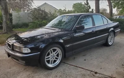 CyberMonoPlexer - @slx2000: Dla mnie BMW jeżeli chodzi o stylistykę skończyło się na ...