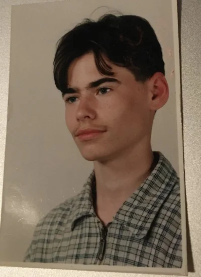 washington - @bbul44:  mały zwistny ch*jek pazerny na fejm i hajs

podrecznikowy oski