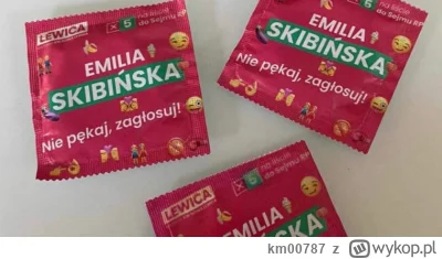 km00787 - p0lka rozdaje mireczkom gumki na swoją kampanię wyborczą ;)

"Emilia Skibiń...