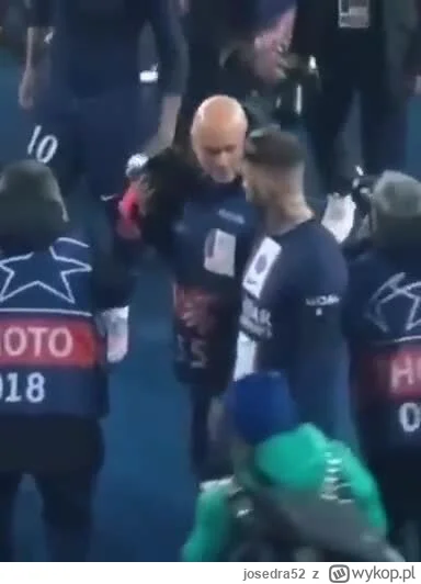 josedra52 - Ramos jaki frustrat xD

#meczgif #mecz #psg #bayernmonachium #ligamistrzo...