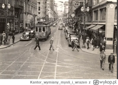 Kantorwymianymysliiwrazen - Ulica z przed II WŚ.
#ciekawefoto #historia