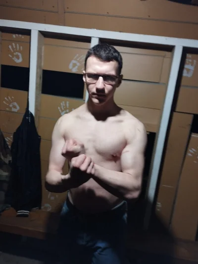 gagussi2121 - Jestem gotowy na fame MMA . 
mam walczyć na następnej galli