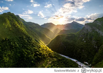 SzaloneWalizki - Cześć, 

Na północy Albanii znajduje się jedno z piękniejszych moim ...