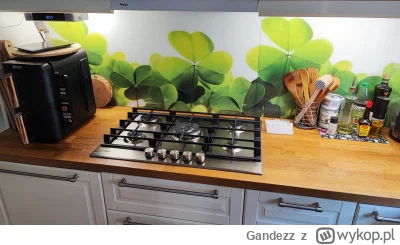 Gandezz - Czy to już zaawansowana starość, że chuop się cieszy z nowej kuchenki?... 
...