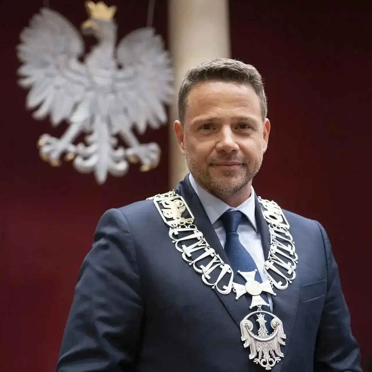 SanczoPansaFromVillage - Chyba pierwszy raz od 30 lat kandydat na prezydenta ktory:
-...