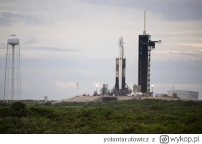 yolantarutowicz - Zaraz startuje potężna rakieta Falcon Heavy firmy SpaceX z sondą ko...