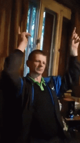 nibynoozki - @veve77: