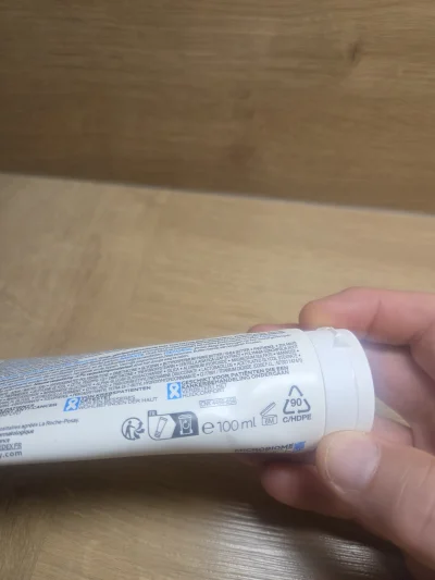 lukassszz88 - U mnie liczba 90 w trójkącie recyclingu oraz tylko napisane 100ml bez w...