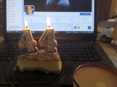 majkel_scofield - Kawka i serniczek urodzinowy dla chuopa ( ͡° ͜ʖ ͡°)

#przegryw