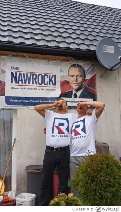 LukaszTV - Tak świętują prawdziwi Polacy ( ͡º ͜ʖ͡º)
#wybory #polityka