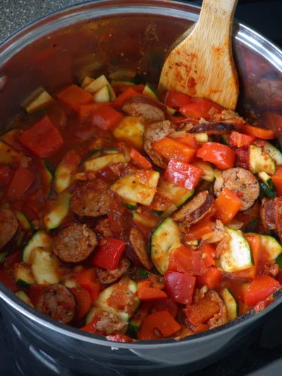 remlezar - #przegryw

Huop se znowu leczo robi, bo ma smaka. Tylko jakiś chlebek boży...