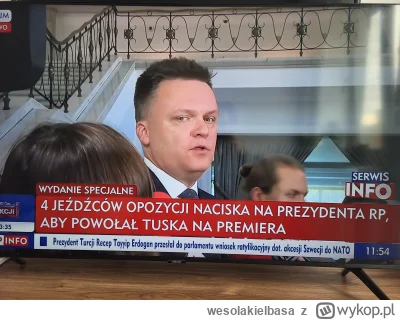 wesolakielbasa - Odebrali nam dopalacze, ale mamy za to paski w TVP Info. 
A jaki pas...