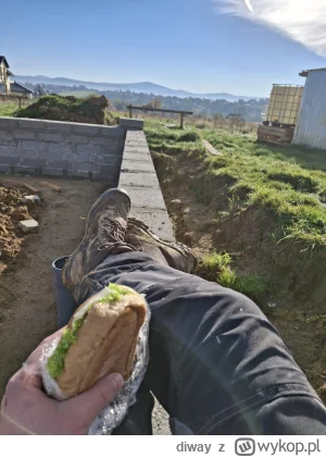 diway - Śniadanko wjeżdża budowlańca. U brata fundament, później jak się ściemni to d...