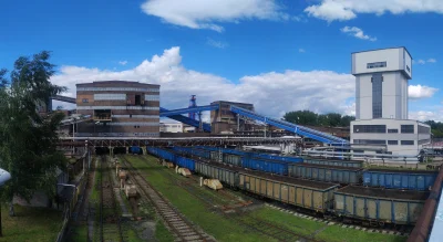 sylwke3100 - Choupski widok który cieszy oko(｡◕‿‿◕｡)

Czyli widok na wnętrze kopalni ...