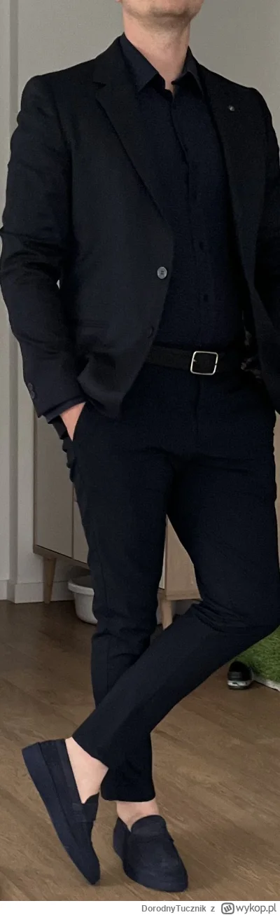 DorodnyTucznik - #modameska #wesele 
Może tak być na wesele czy za ciemno ?