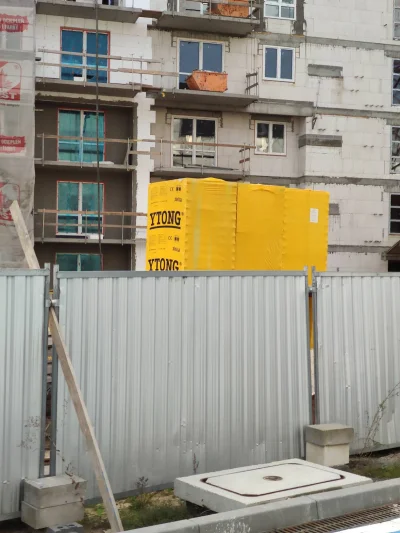 SamuraiJack_ - Zespawnowało się pod blokiem, co robić? 

#konkursnanajbardziejgownian...