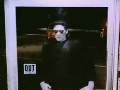 wfyokyga - Stary pijany jak mu żabkę zamknęli