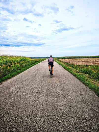 Lasomir - @Lasomir plus foto że jeżdżą a nie stoją :D