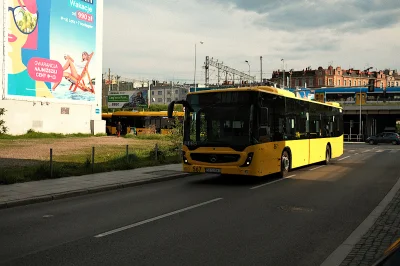 banalnyfotograf - #fotografia #katowice #autobusyboners