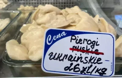 IkdapS_ - Przypominam, że restauracje zmieniały nazwy pierogów z ruskich na ukraiński...