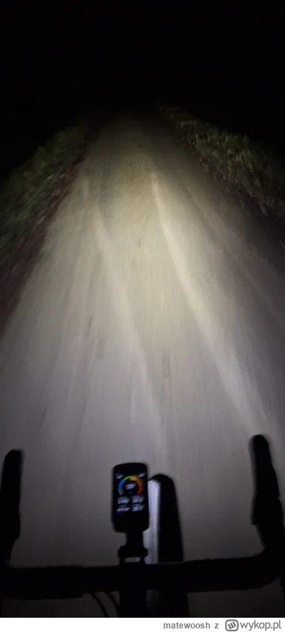 matewoosh - 362 105 + 56 = 362 161

dzisiaj wieczorna ustawka byla grana, 24km/h w no...