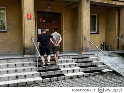 robert5502 - Policja zatrzymała trzech nastolatków, którzy na kąpielisku na krakowski...
