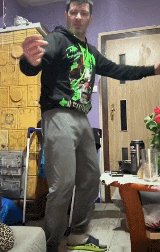 zbychuzbychu1 - @Sinti: Są różne teorie na temat tekstu do tego arcydzieła. Prawdy ra...