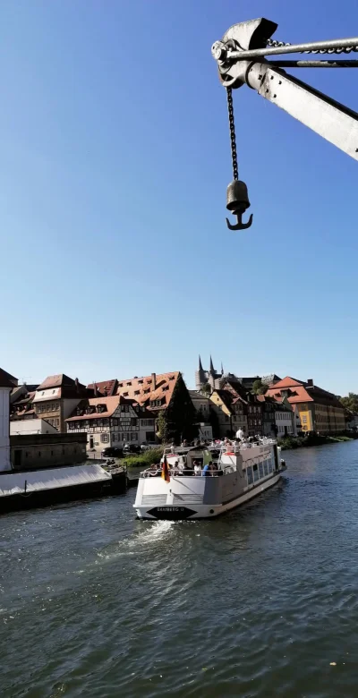 arsamakov - @Fevx: piękne miasto, polecam latem kiedy kwitnie ogród różany. niestety ...